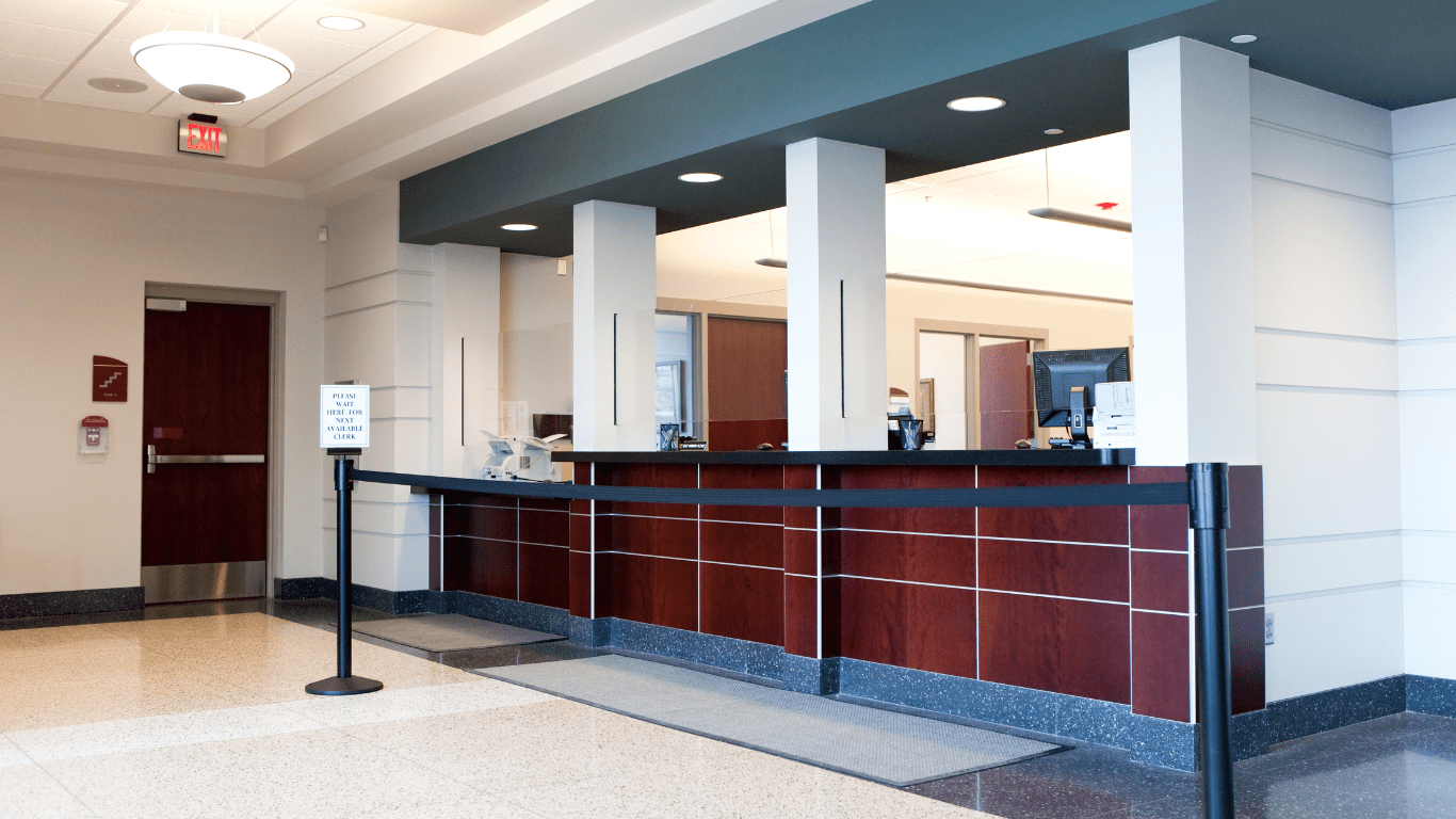 Janitorial and commercial cleaning services for Bergen County offices